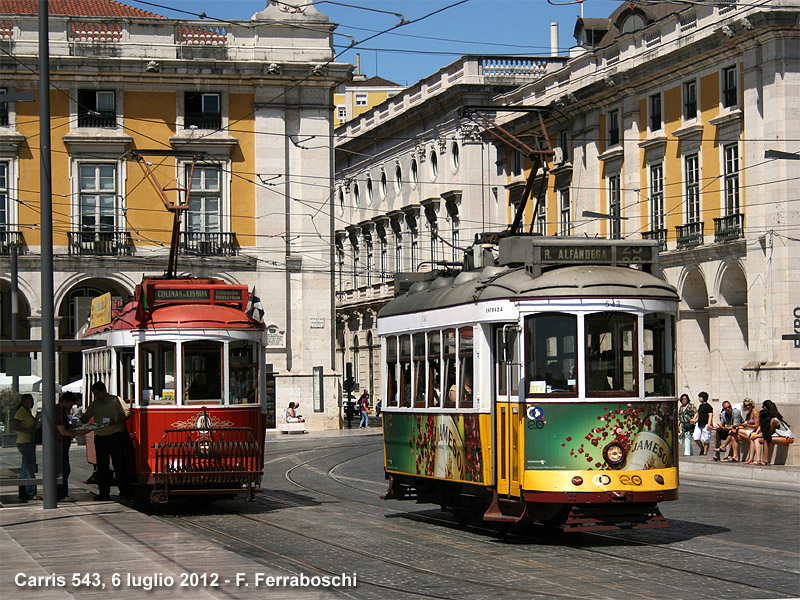 I tram di Lisbona - Praa do Comrcio.