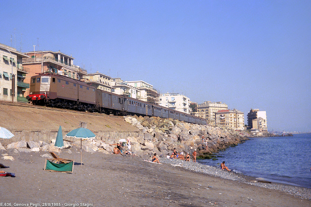 Classic Riviera: gli anni '80 e la ferrovia tradizionale - Genova Pegli.