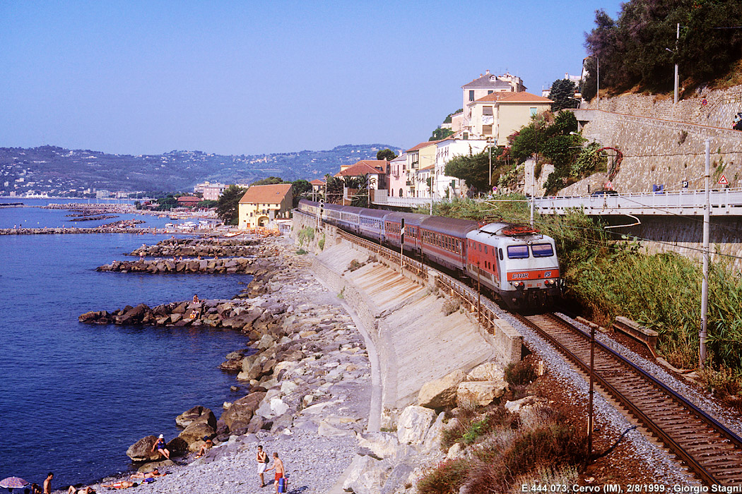 La Riviera verso il terzo millennio, intorno alla galleria infinita - Cervo.