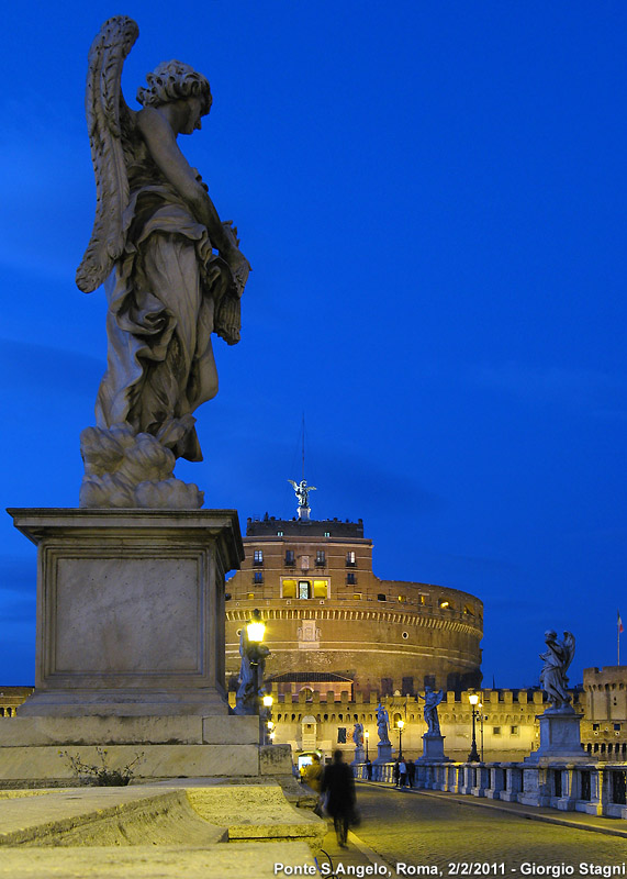 Lungo il Tevere - Ponte S.Angelo.