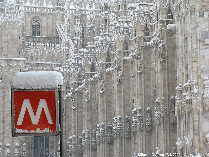 MM, Metropolitana Milanese - Neve e metropolitana.