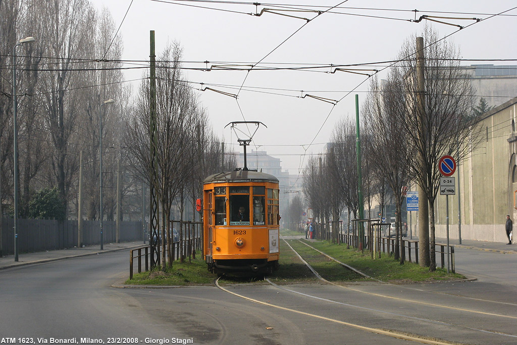 Tram a Milano - Via Bonardi.