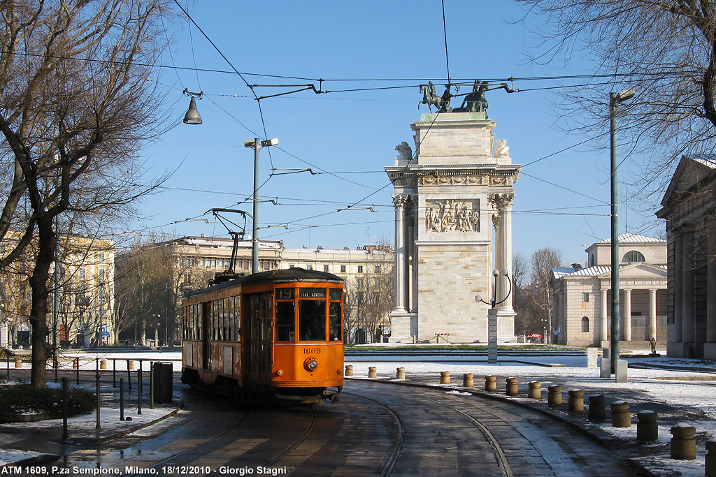 Neve! - Piazza Sempione.