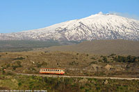 Intorno al vulcano - Bronte (le <i>sciare</i>).