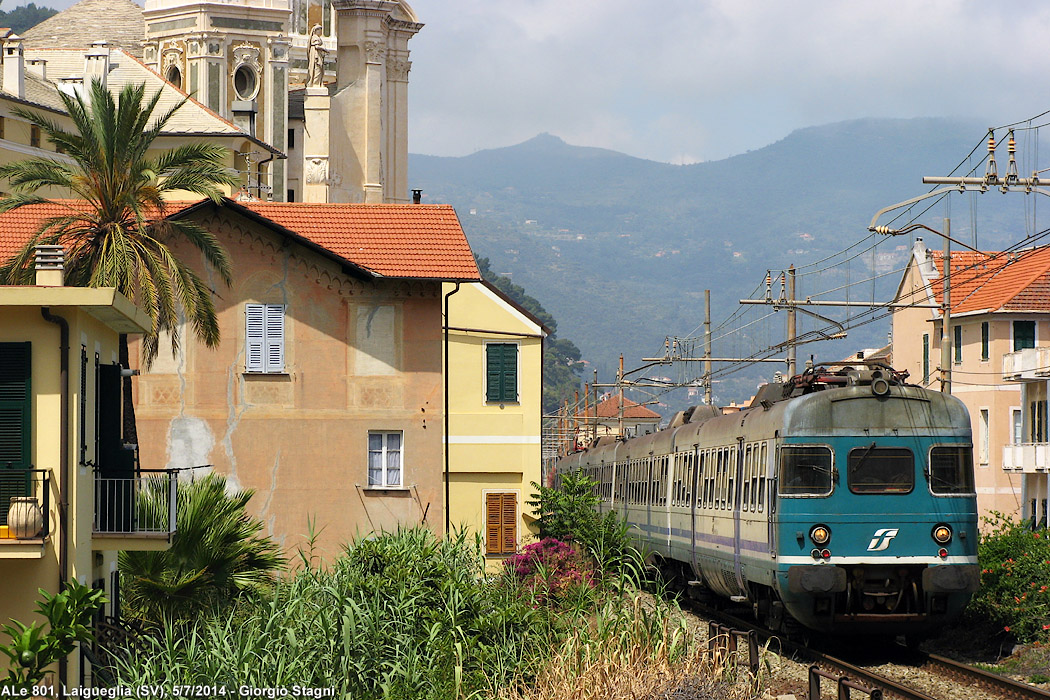 Riviera - La ferrovia 2014 - Laigueglia.