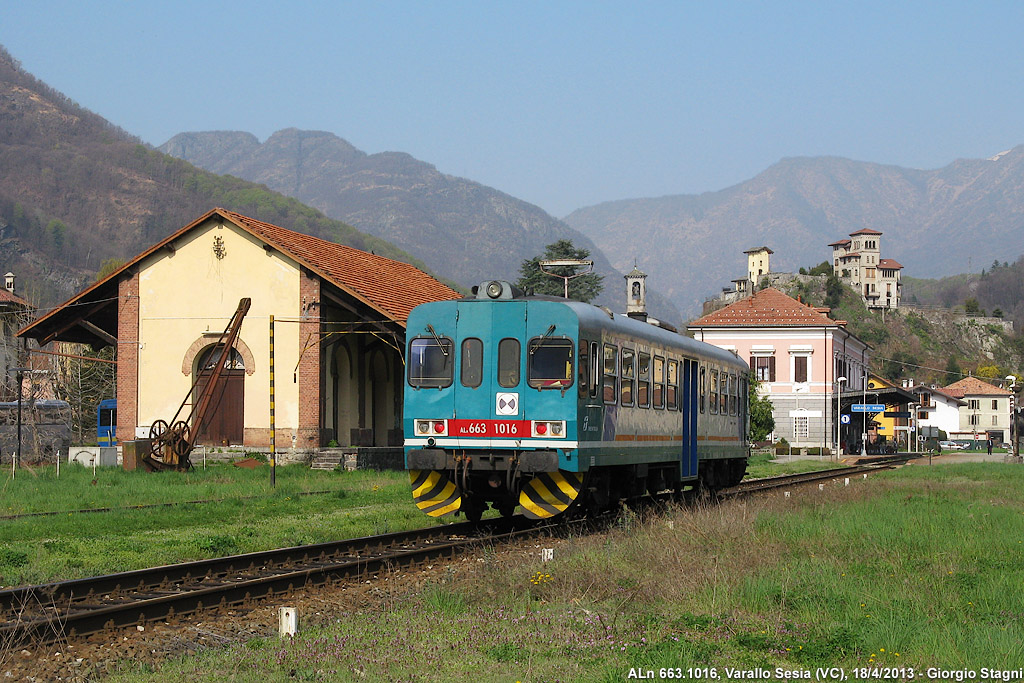 La stazione capolinea - Varallo.