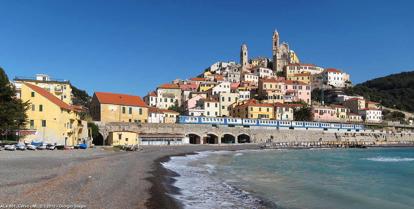 Mare a primavera - Cervo.