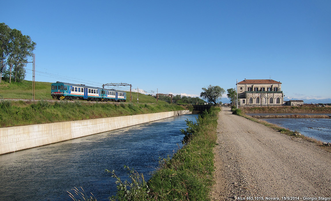 Risaie intorno a Novara - Novara (linea per Alessandria).