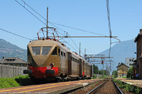 ALe 883.007 in Valtellina (2011) - Delebio.