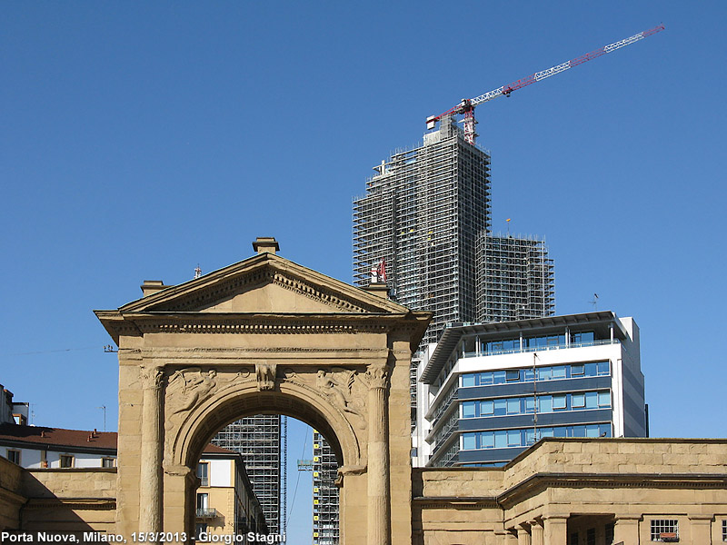 Milano, il cemento nuovo - Porta Nuova.