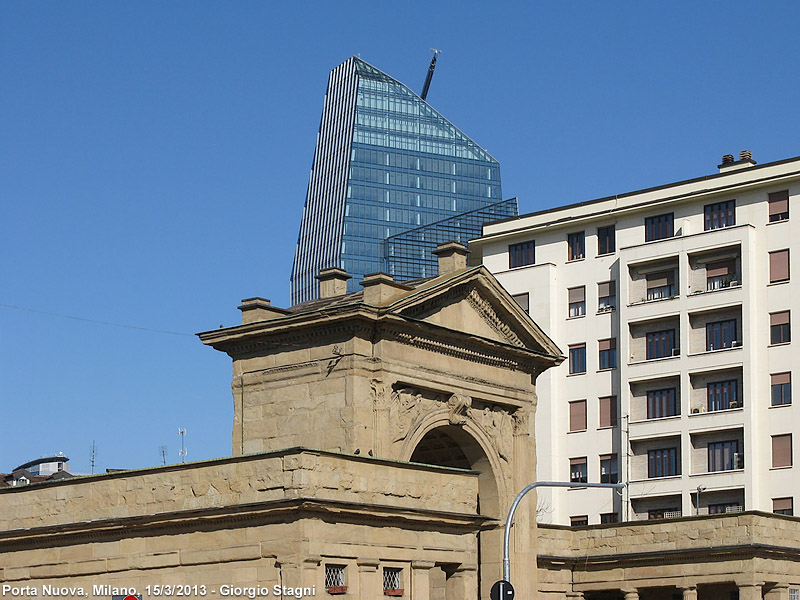 Milano, il cemento nuovo - Porta Nuova.