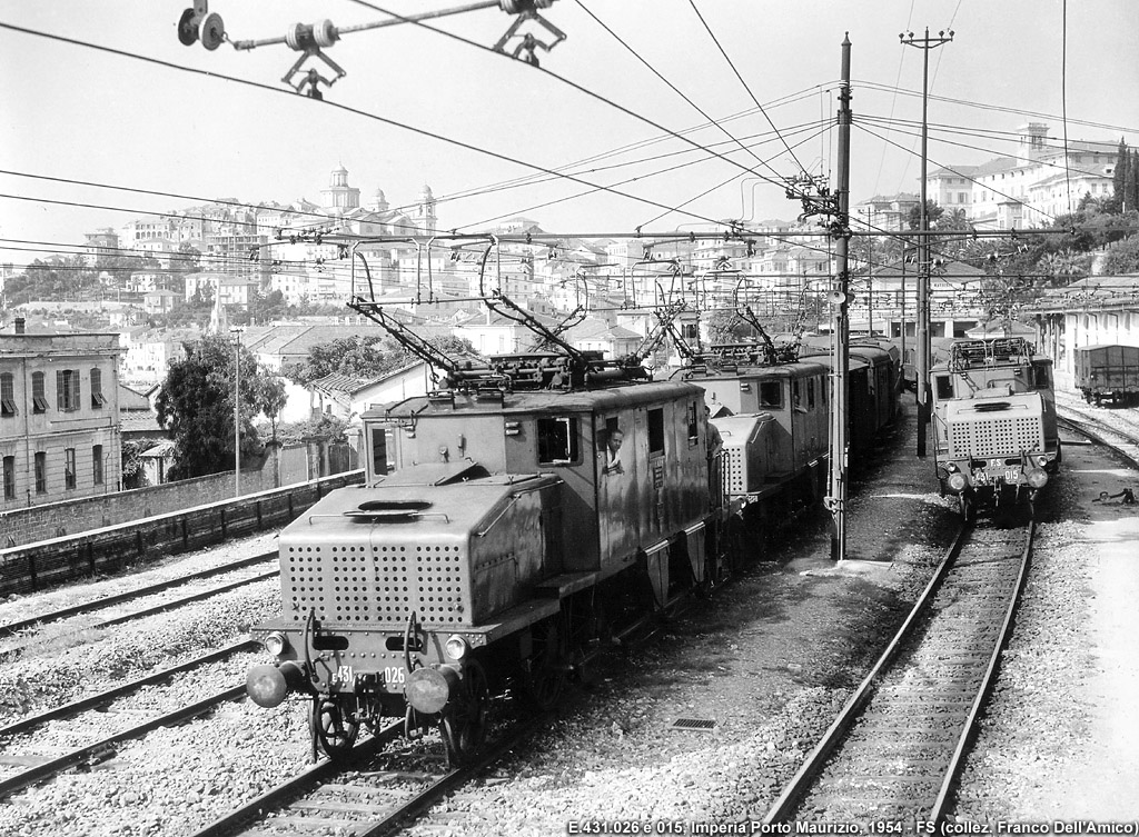 Il treno fotografico del 1954 - Porto Maurizio.