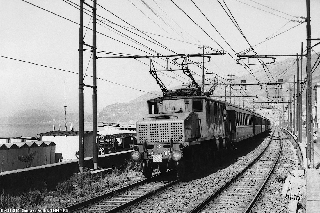 Il treno fotografico del 1954 - Genova Voltri.