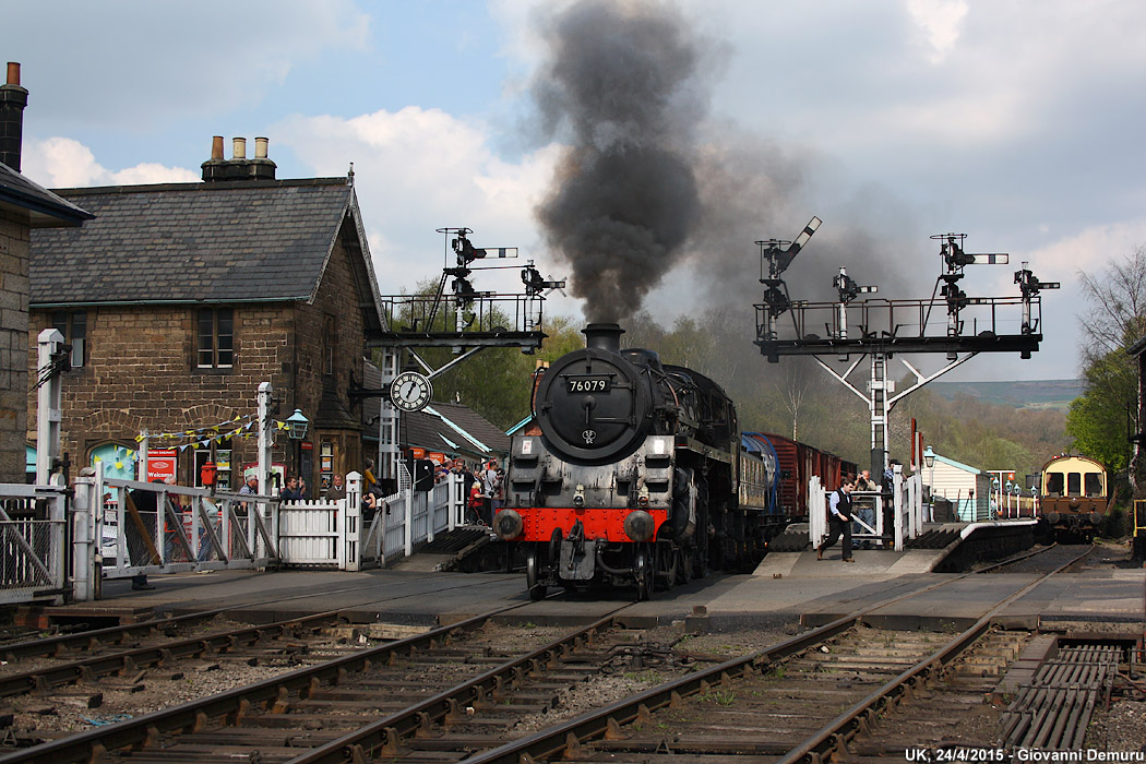 Vintage tour UK 2015 - NYMR.