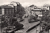 Tram a Milano - Piazzale Loreto.