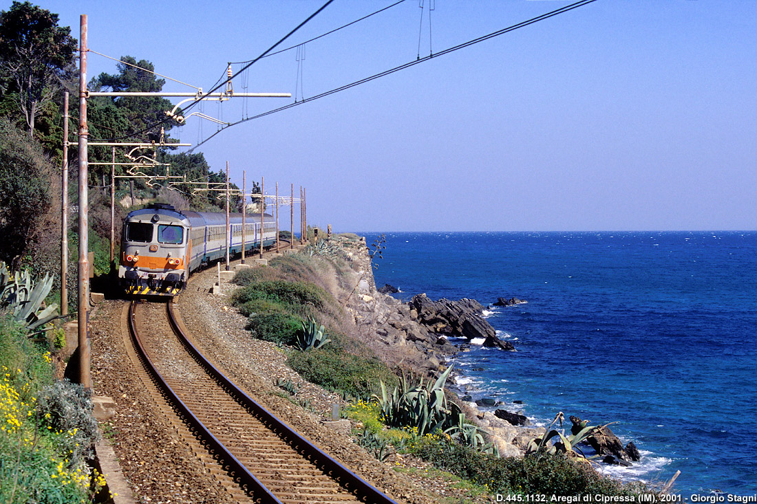 Il diesel al mare - Aregai di Cipressa.