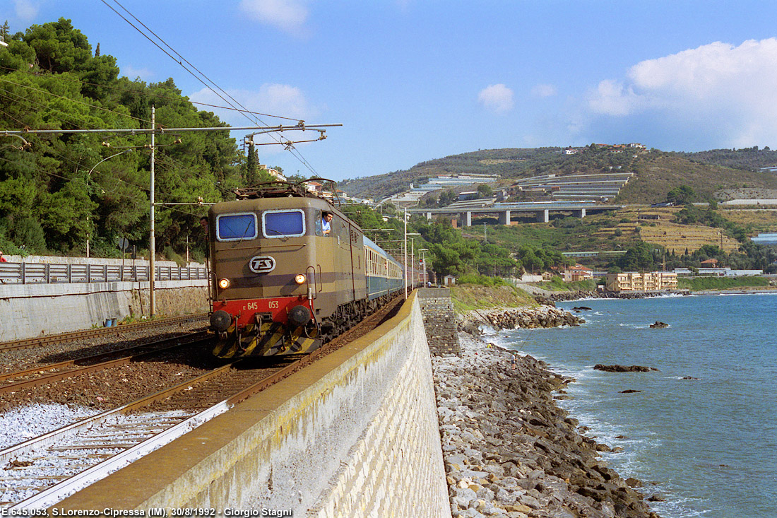 Servizi internazionali in Riviera - S.Lorenzo.