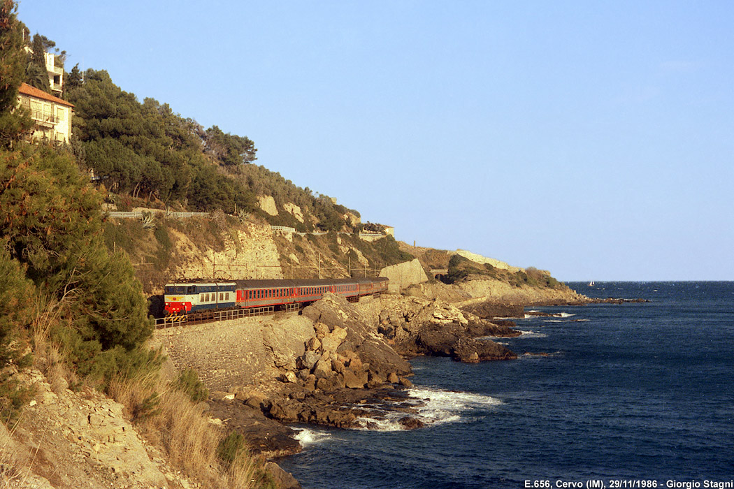 Classic Riviera: gli anni '80 e la ferrovia tradizionale - Cervo.