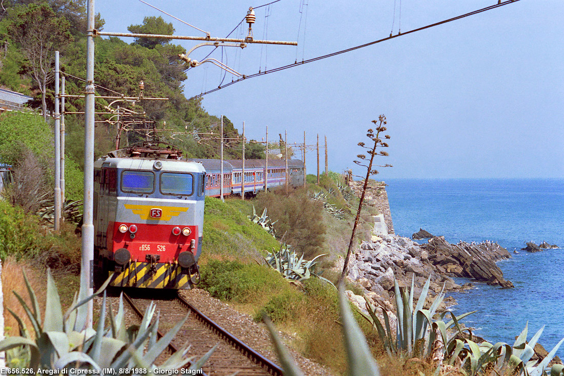 Classic Riviera: gli anni '80 e la ferrovia tradizionale - Aregai di Cipressa.