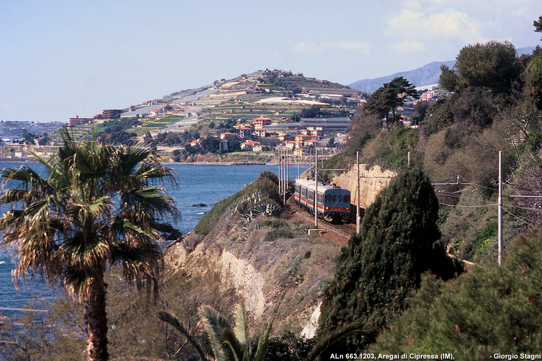 Il diesel al mare - Aregai di Cipressa.