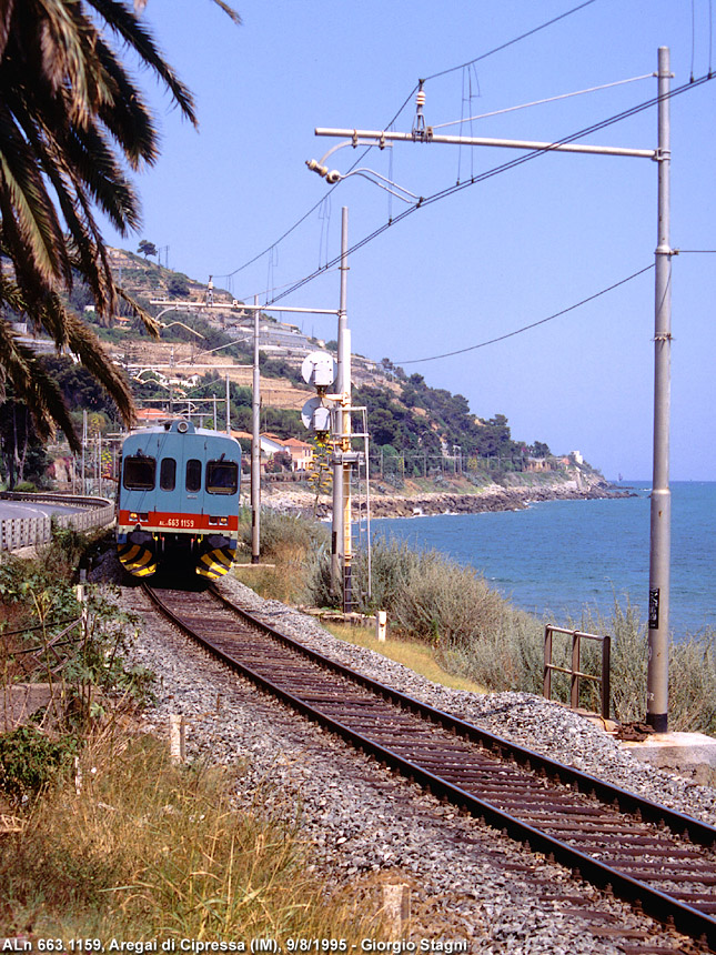 Il diesel al mare - Aregai di Cipressa.