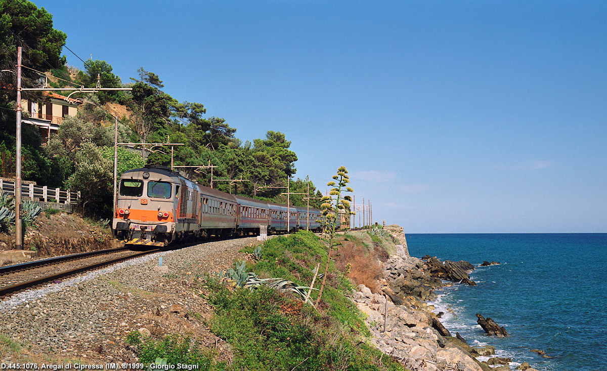 Il diesel al mare - Aregai di Cipressa.