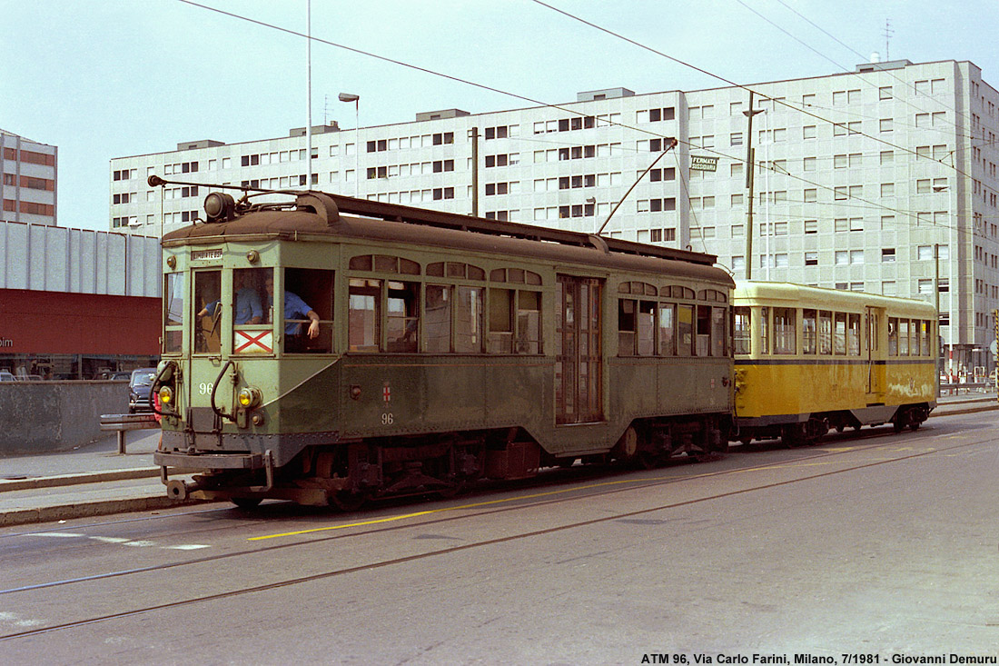 Tram vintage - Via Carlo Farini.