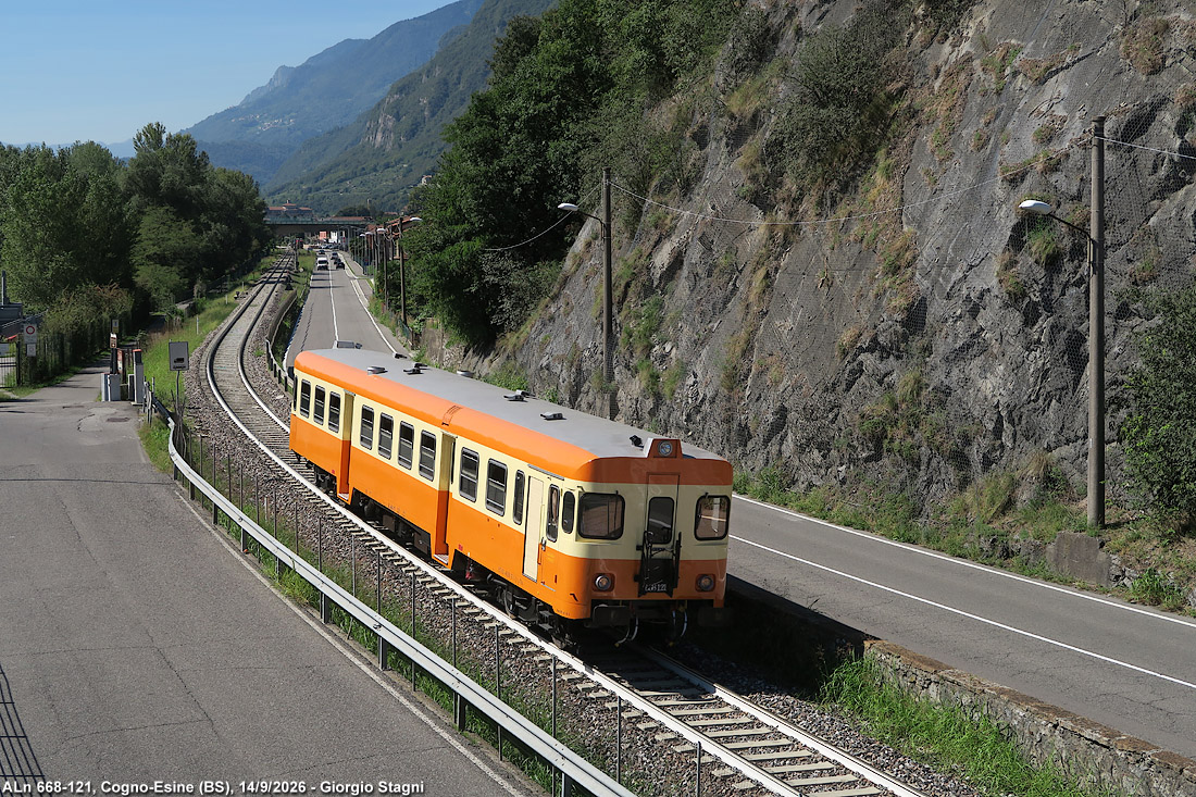 ALn 668-121 fino a Breno - Cogno-Esine.