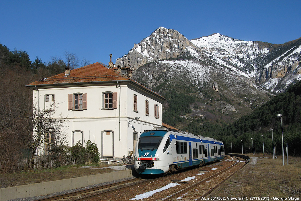 Cuneo-Ventimiglia: l'inverno 2013 - Vievola.