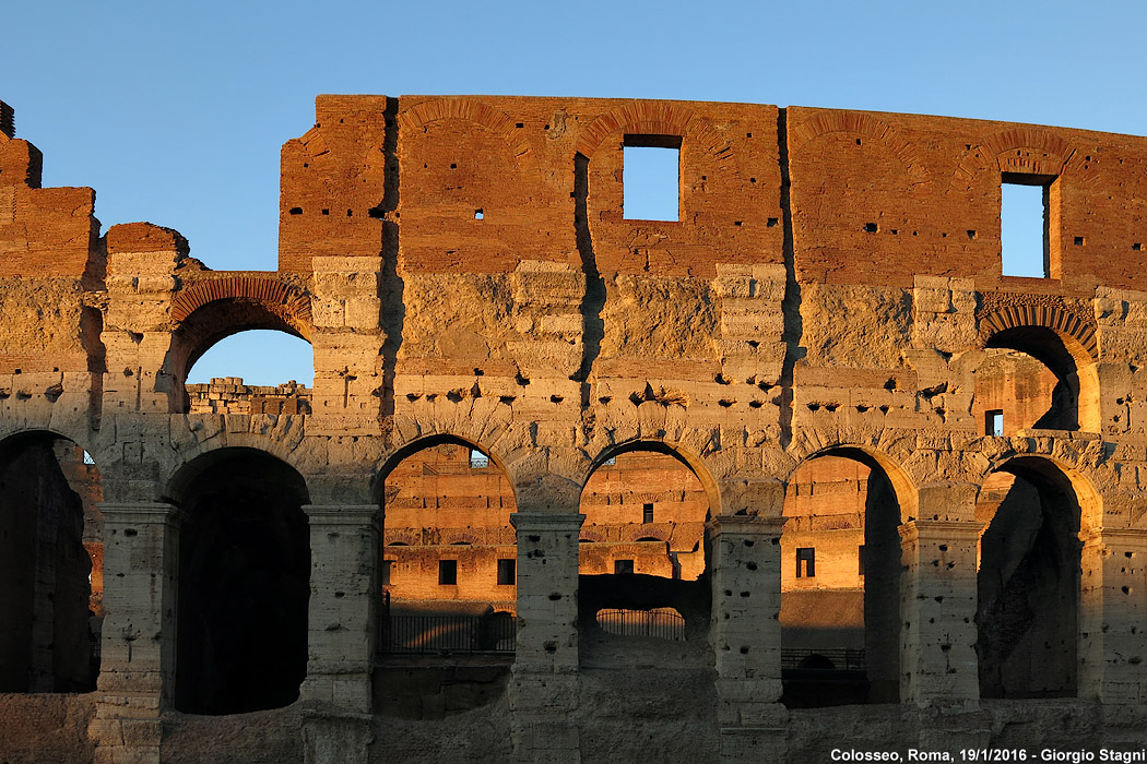 Scende la sera d'inverno - Colosseo.
