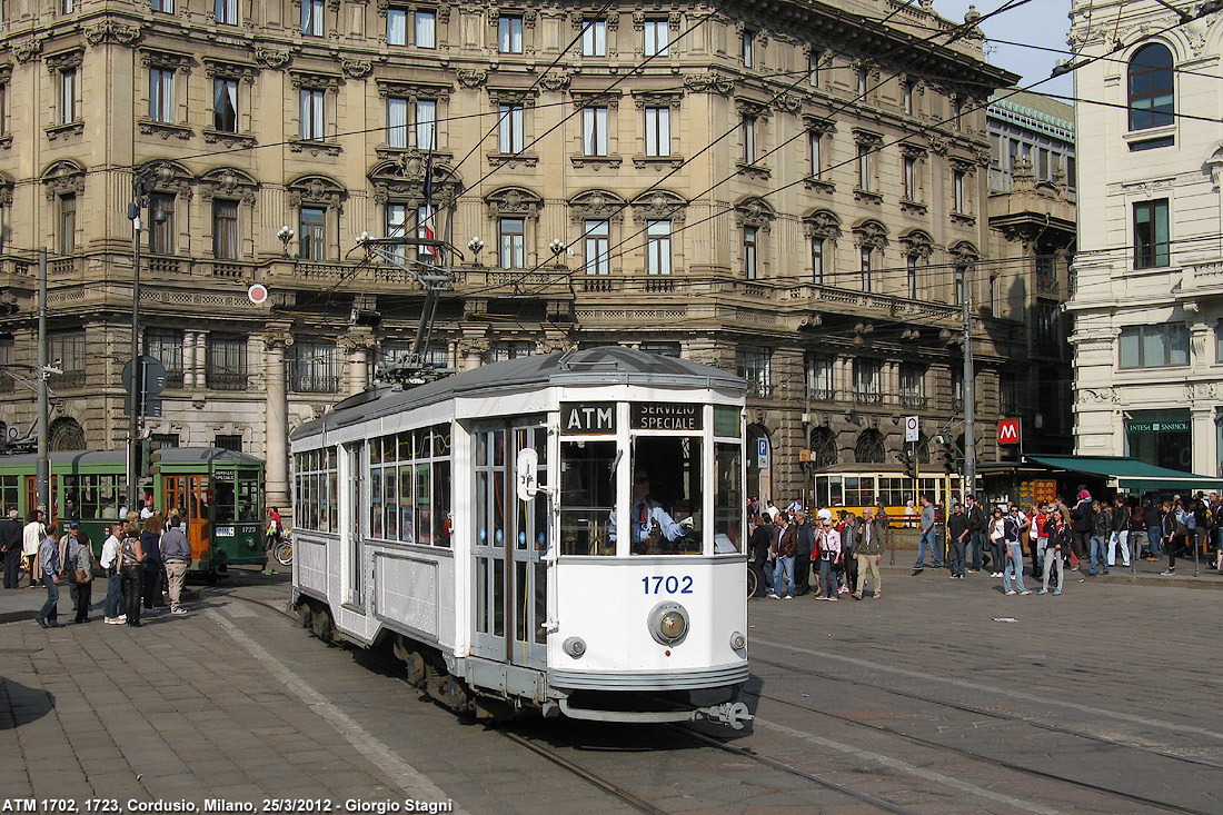 Il Tram Bianco 1702 - Cordusio.