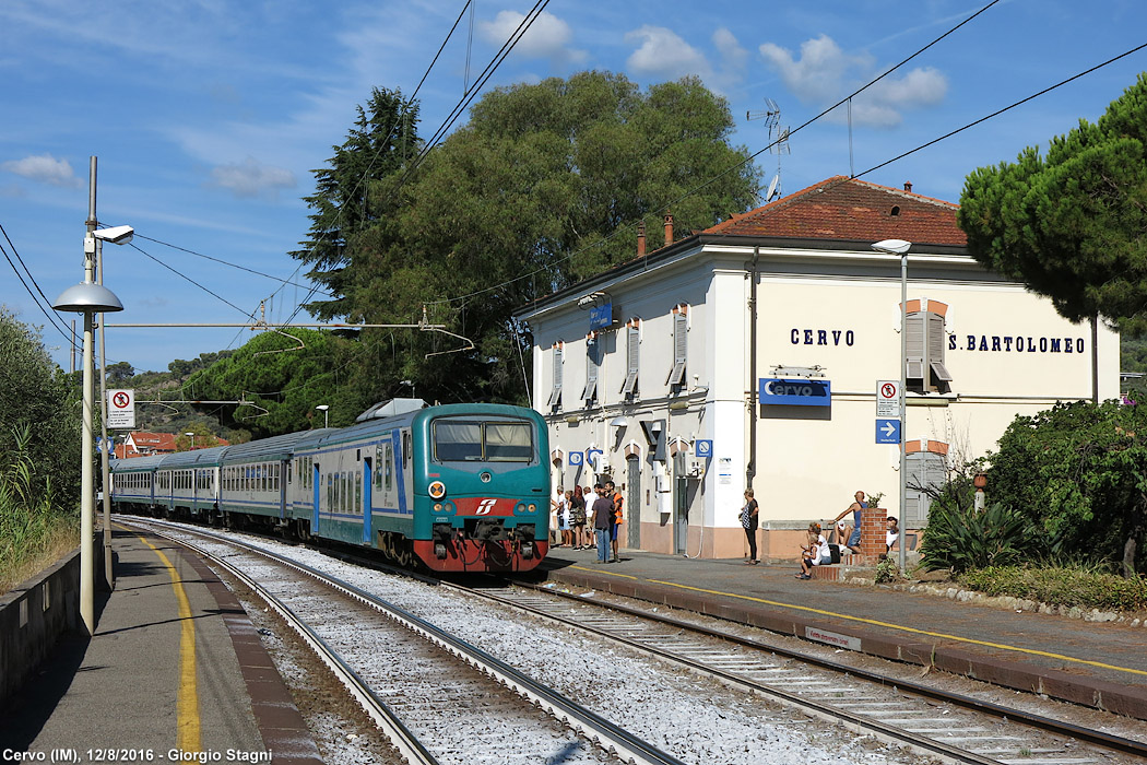 Di mare e di treno - Cervo.