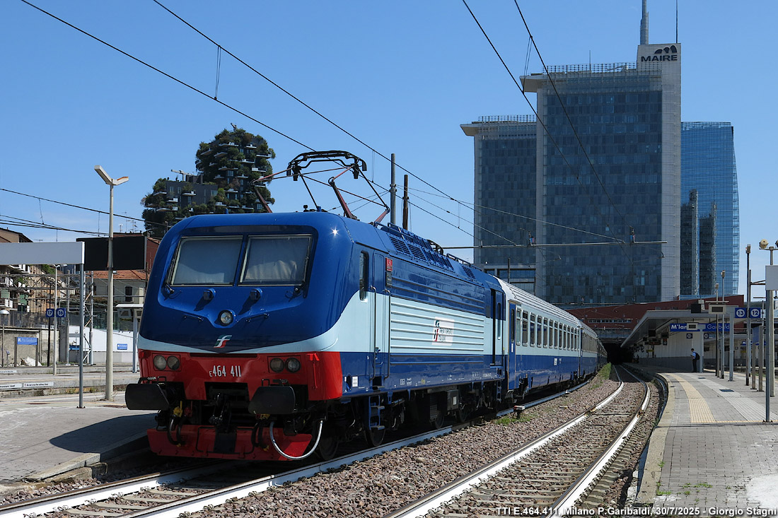 Ambienti urbani - Milano P.Garibaldi.