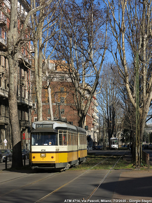 Tram e filobus - Via Pascoli.