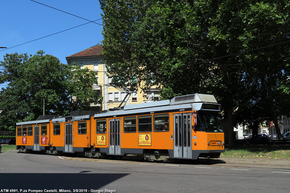 I tram del 2019 - P.za P.Castelli.