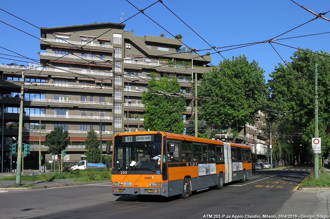 Milano - P.za Appio Claudio.