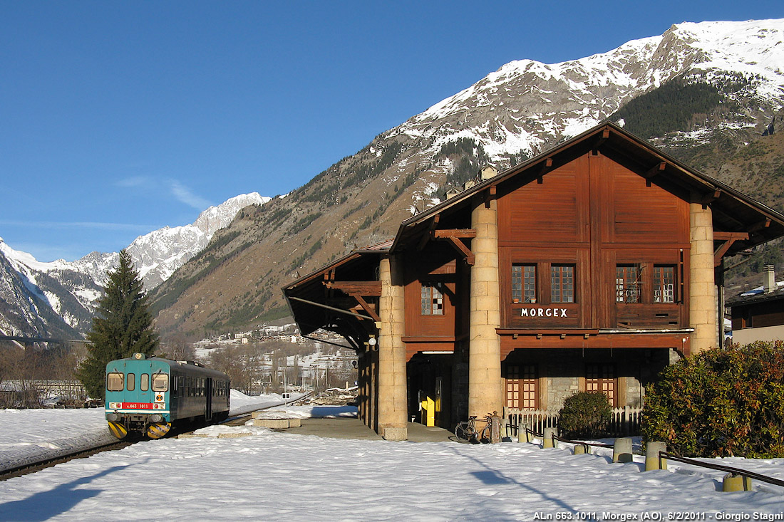 Singolarit architettoniche in stazione - Morgex.