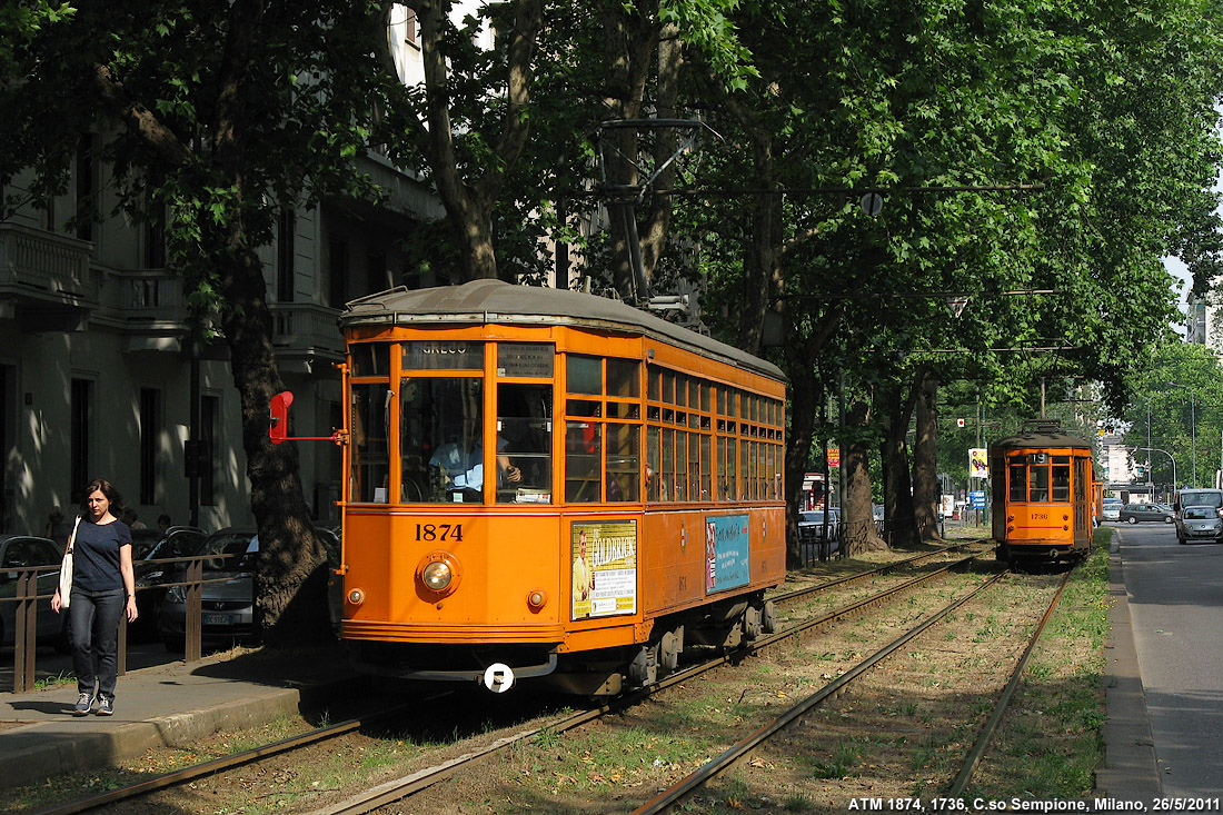 In citt - Corso Sempione.