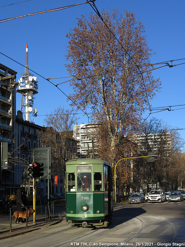 La 706 - Corso Sempione.