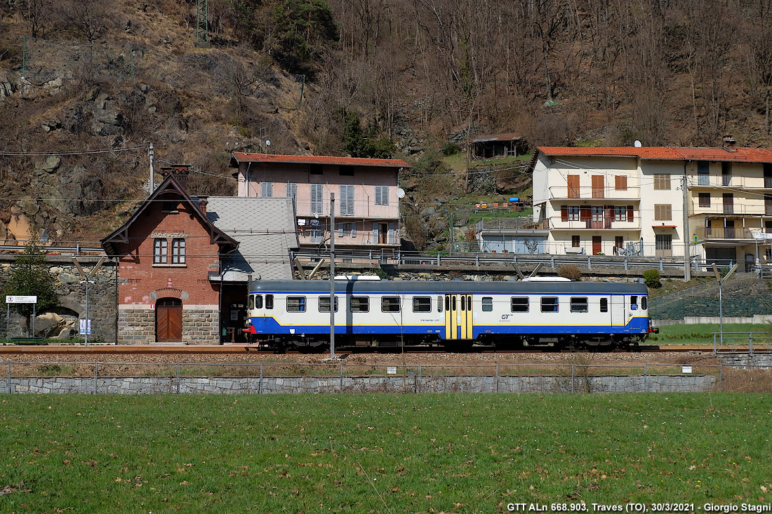 Valli di Lanzo a primavera - Traves.