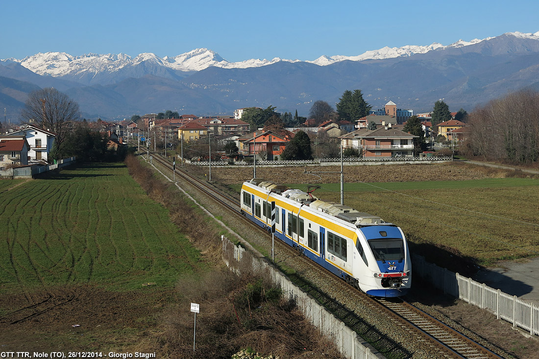 Alcuni esempi fotografici - Nole (TO), linea Torino-Ceres (GTT)