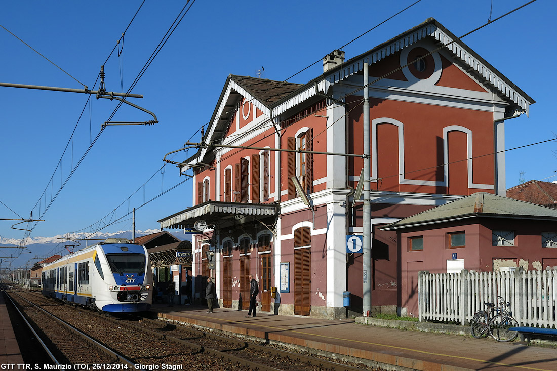 Singolarit architettoniche in stazione - S. Maurizio.