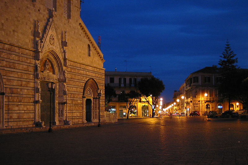 Messina - Il Duomo e la fontana di Orione