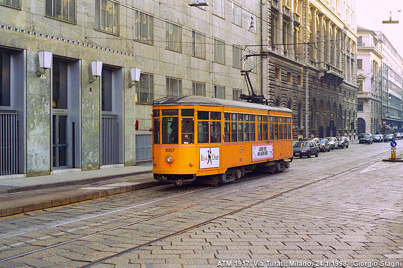 In centro - Via Turati.