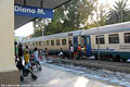 Intorno a Diano - L'arrivo del treno.