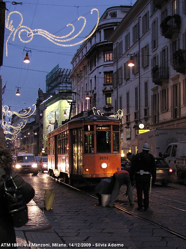 In centro - Via Manzoni.