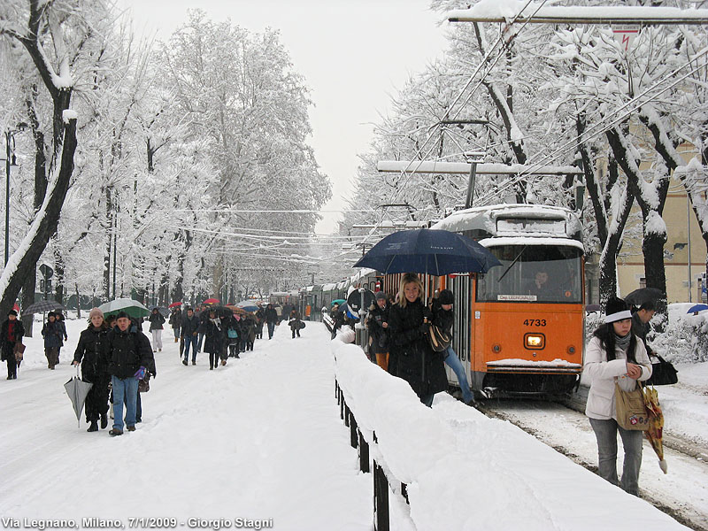 Neve sulla citt! - Via Legnano.