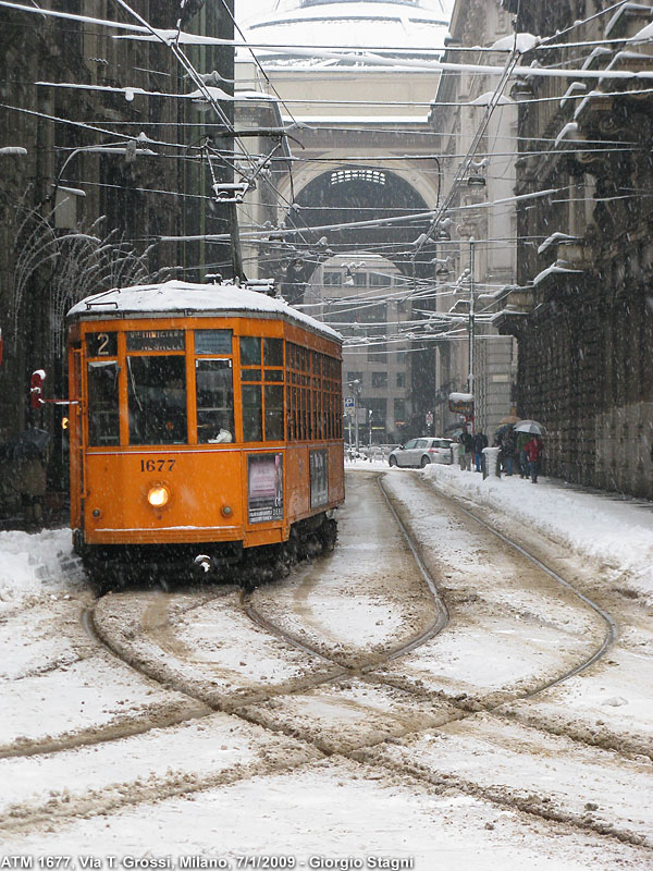 Neve sulla citt! - Via T. Grossi.