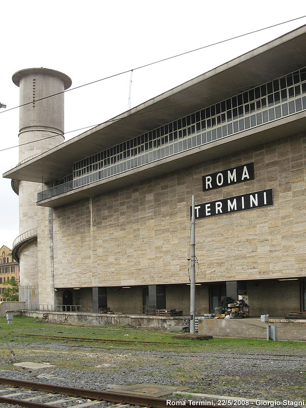 Cartelli neri - Roma Termini.