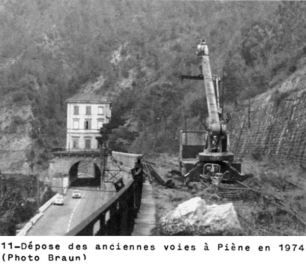 La linea del Tenda durante la ricostruzione - 11. Piena, 1974.